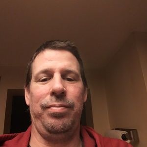 Meet your Posher, Kenneth